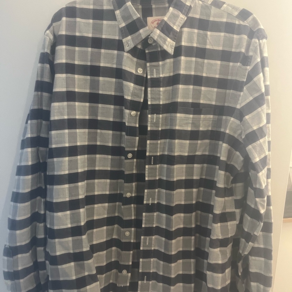 Brooks Brothers Blue and White Casual Button Down Shirt
